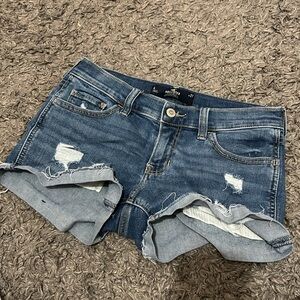 hollister low rise jean shorts